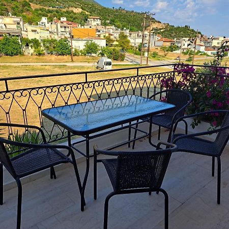 Apartamento Artemis And Fillo Loutra Edipsou  Exterior foto