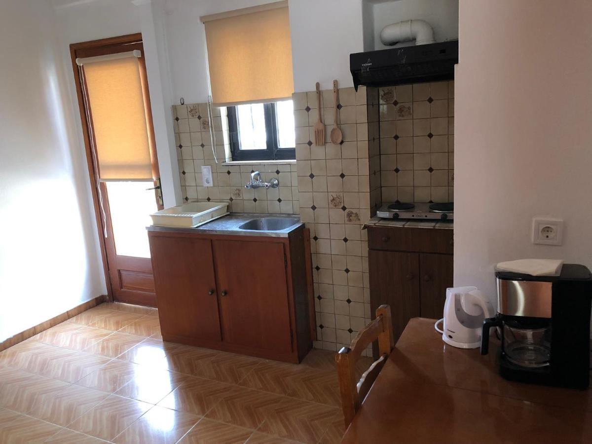 Apartamento Artemis And Fillo Loutra Edipsou  Exterior foto