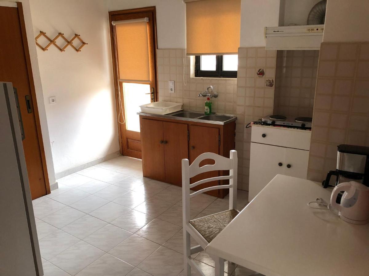 Apartamento Artemis And Fillo Loutra Edipsou  Exterior foto
